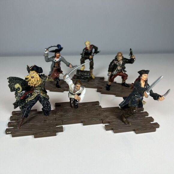 Pirates of the Caribbean 3" Figures Plastic with Interlocking Base Lot Of 6 - Picture 1 of 10